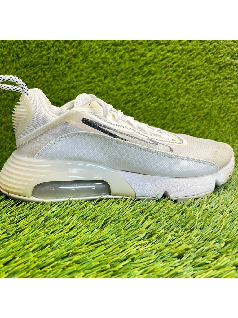 Nike Air Max 2090 Womens Size 7 White Athletic Running Walking Shoes Sneakers